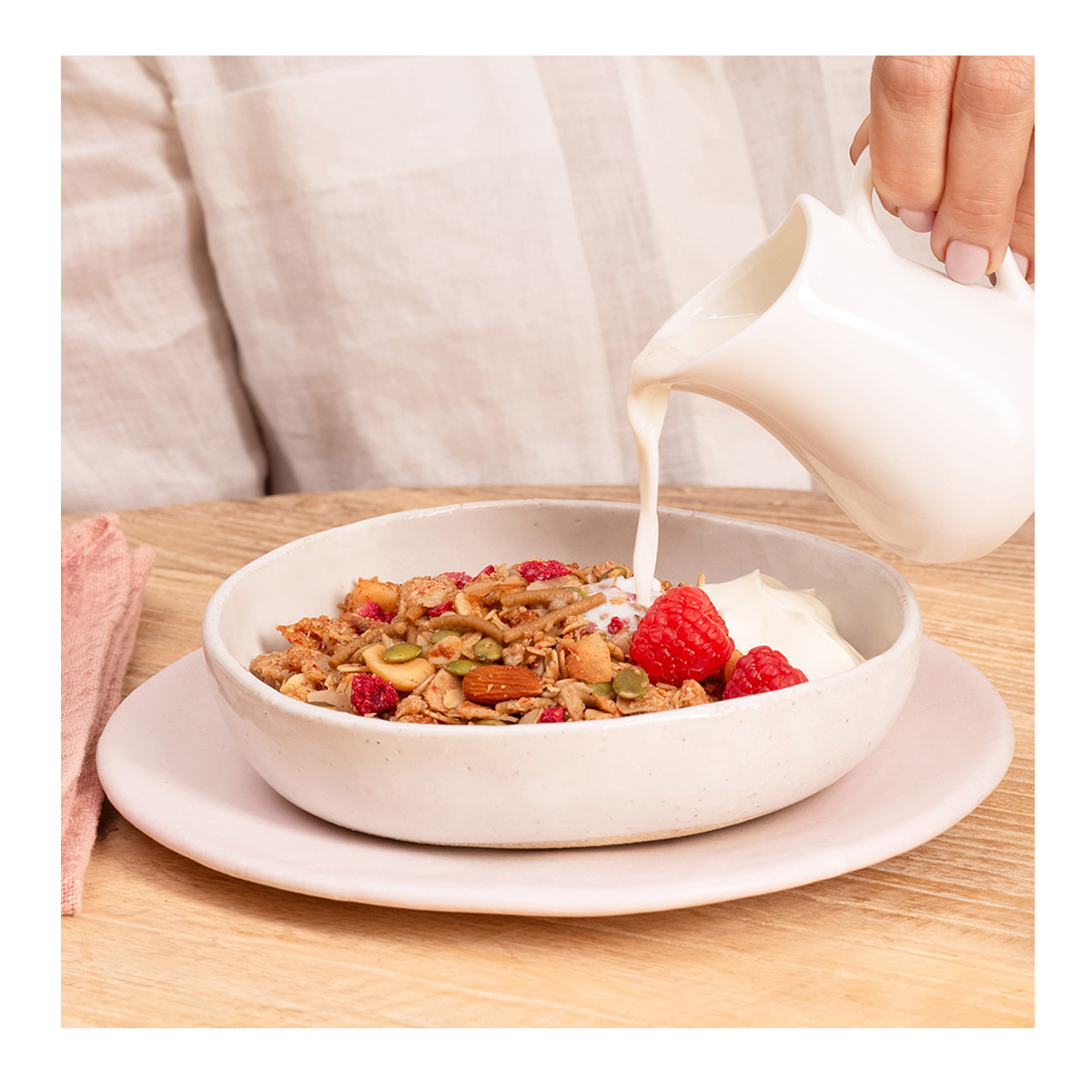 Brookfarm Granola Low Sugar Macadamia Raspberry 400g